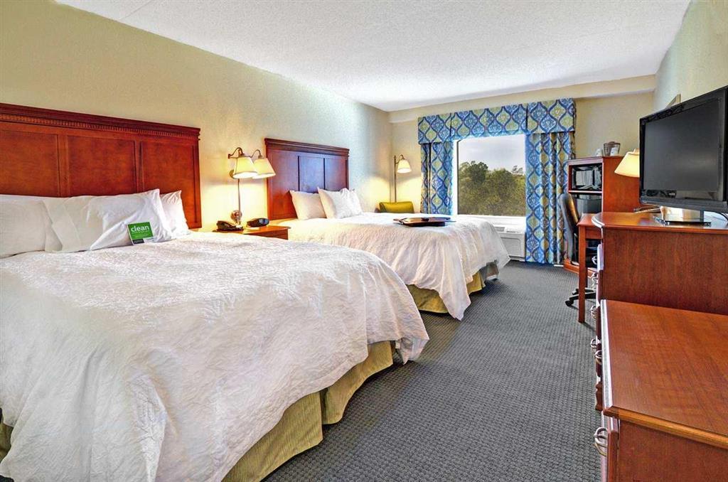 Hampton Inn Belmont At Montcross Habitación foto