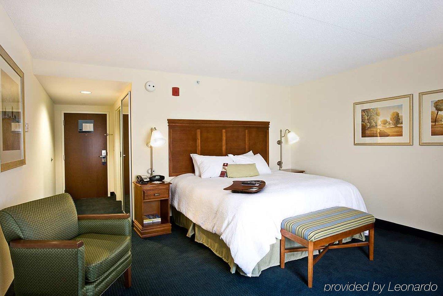 Hampton Inn Belmont At Montcross Habitación foto