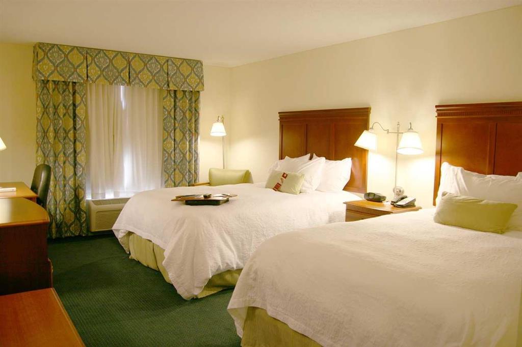Hampton Inn Belmont At Montcross Habitación foto